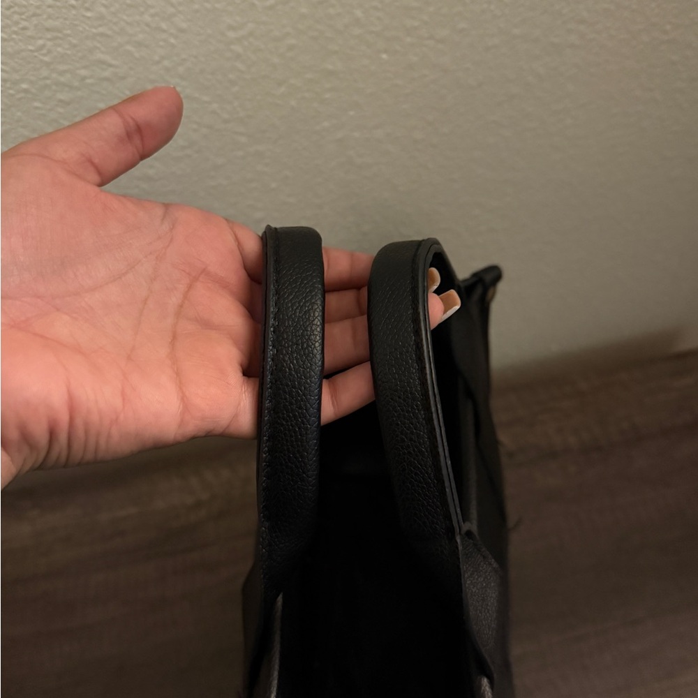 Copy-Marc Jacobs Black Tote with strap  Bag with Leather Handles - Picture 5 of 6